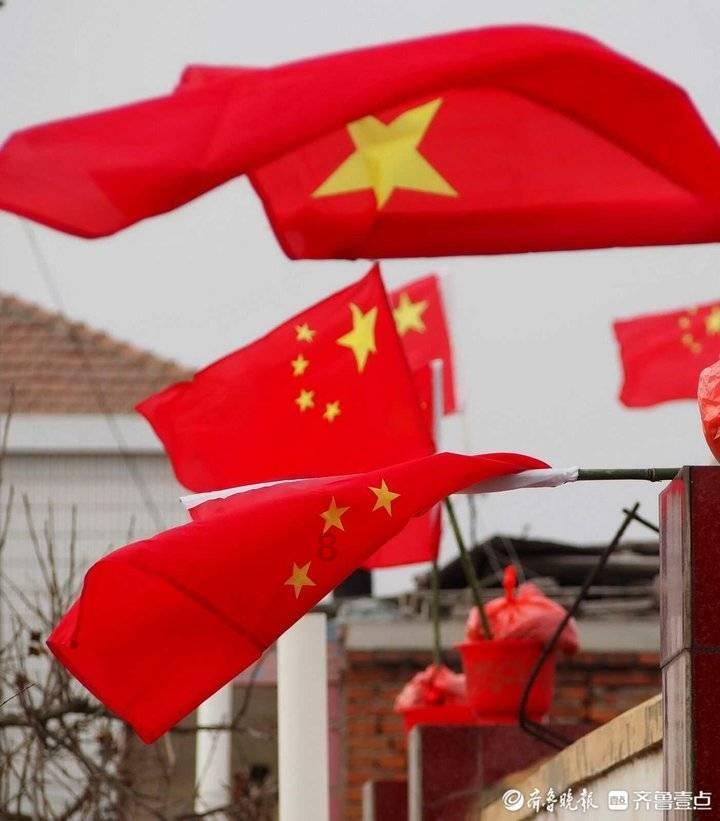 比如柜子  电视   沙发  洗衣机等等游戏画面